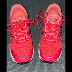 New balance 680 V5 running sneakers (New)
